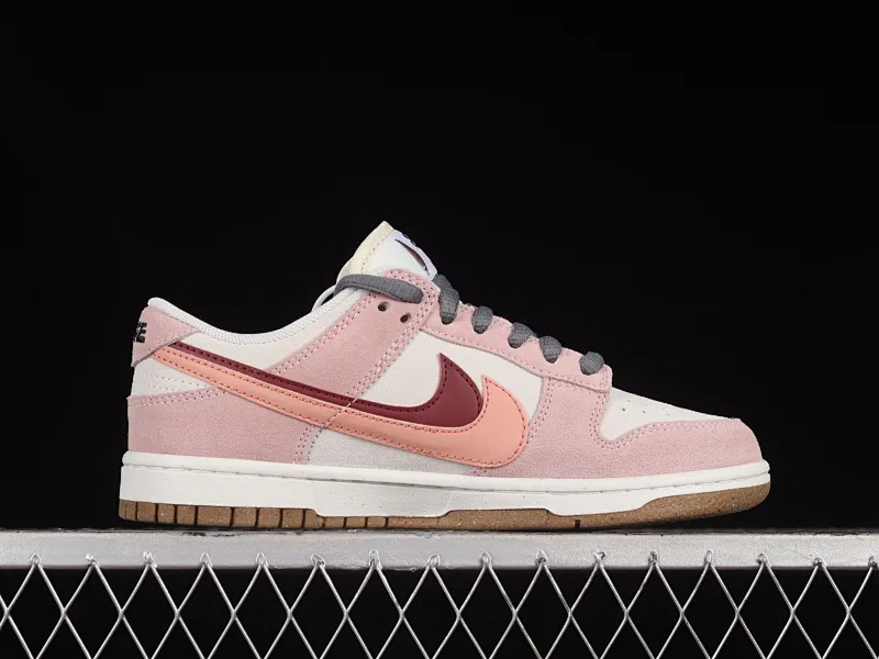 All Categories Nk SB Dunk Series Nk SB Dunk Low Low-top sneakers Nk SB Dunk Low "85" Coconut milk powder Panda knows magic SB low-top sports and leisure sneakers DO9457-120